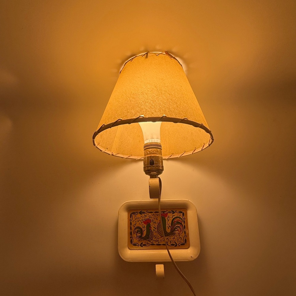 Vintage Farmhouse Rooster Wall Sconce Lamp Plug In Metal Folk Art Country Decor